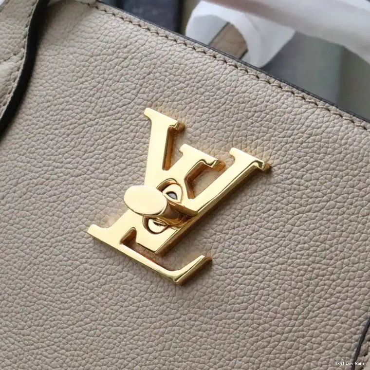 Fashion Reps 2106DJ0092 Bags LV 0520